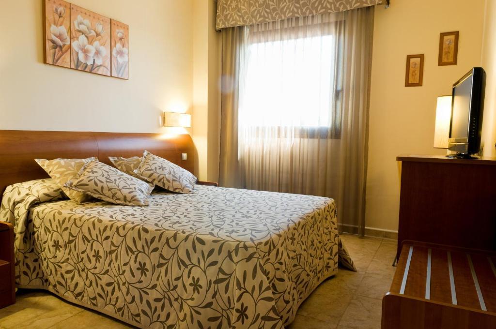 Torrijos Hotell Cheste Rum bild