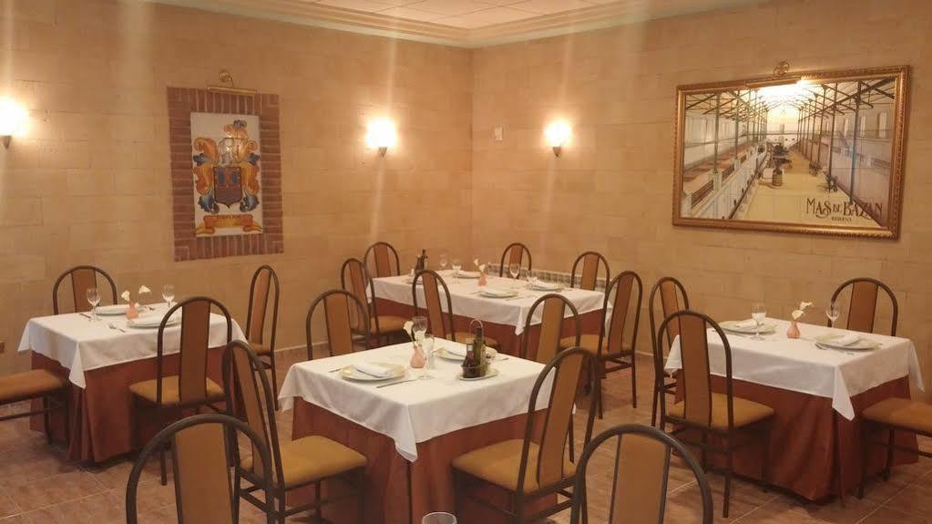 Torrijos Hotell Cheste Exteriör bild